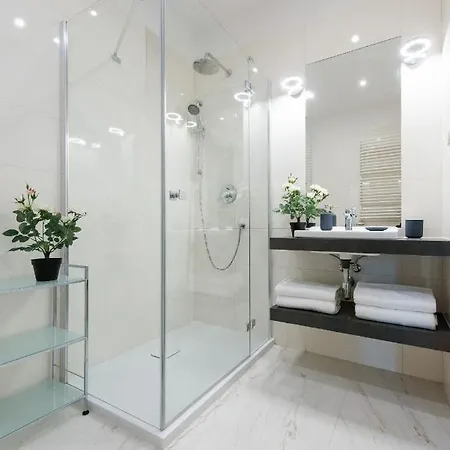 דירה Luxe Living