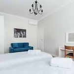 Luxe Living *