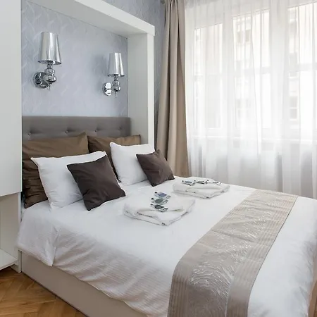 Luxe Living Apartman