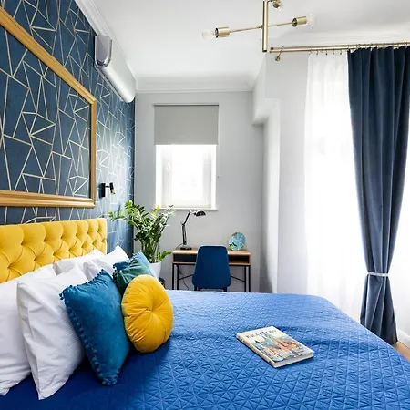 Luxe Living *